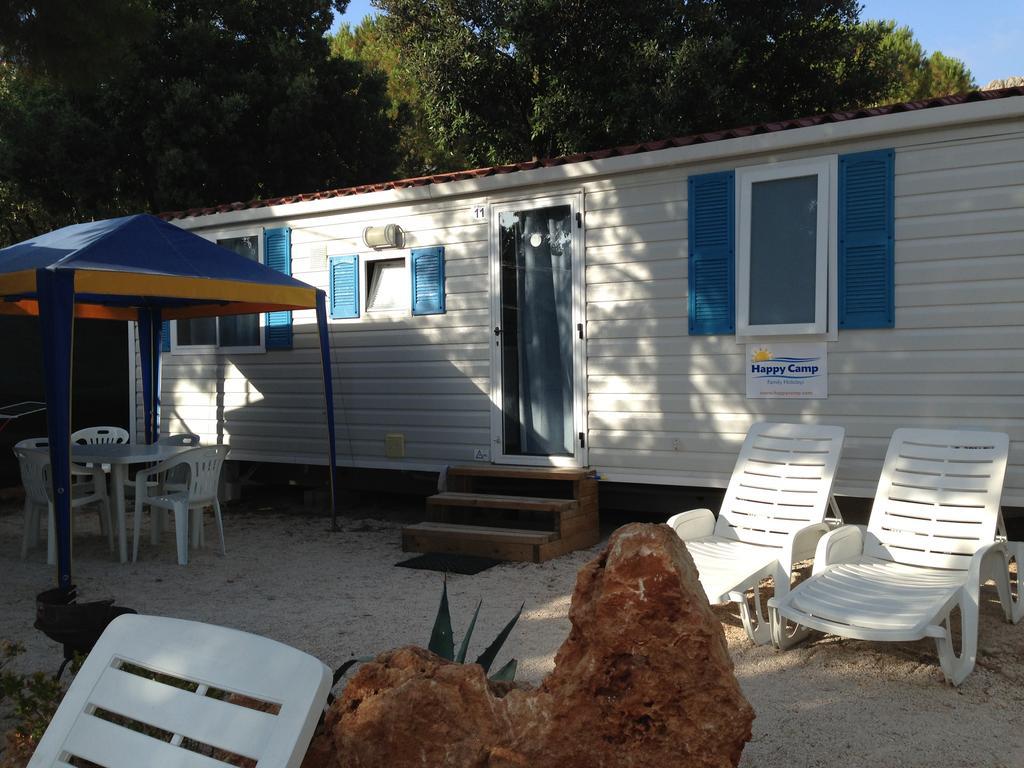 Happy Camp Mobile Homes In El-Bahira Camping Village サン・ヴィート・ロ・カーポ エクステリア 写真
